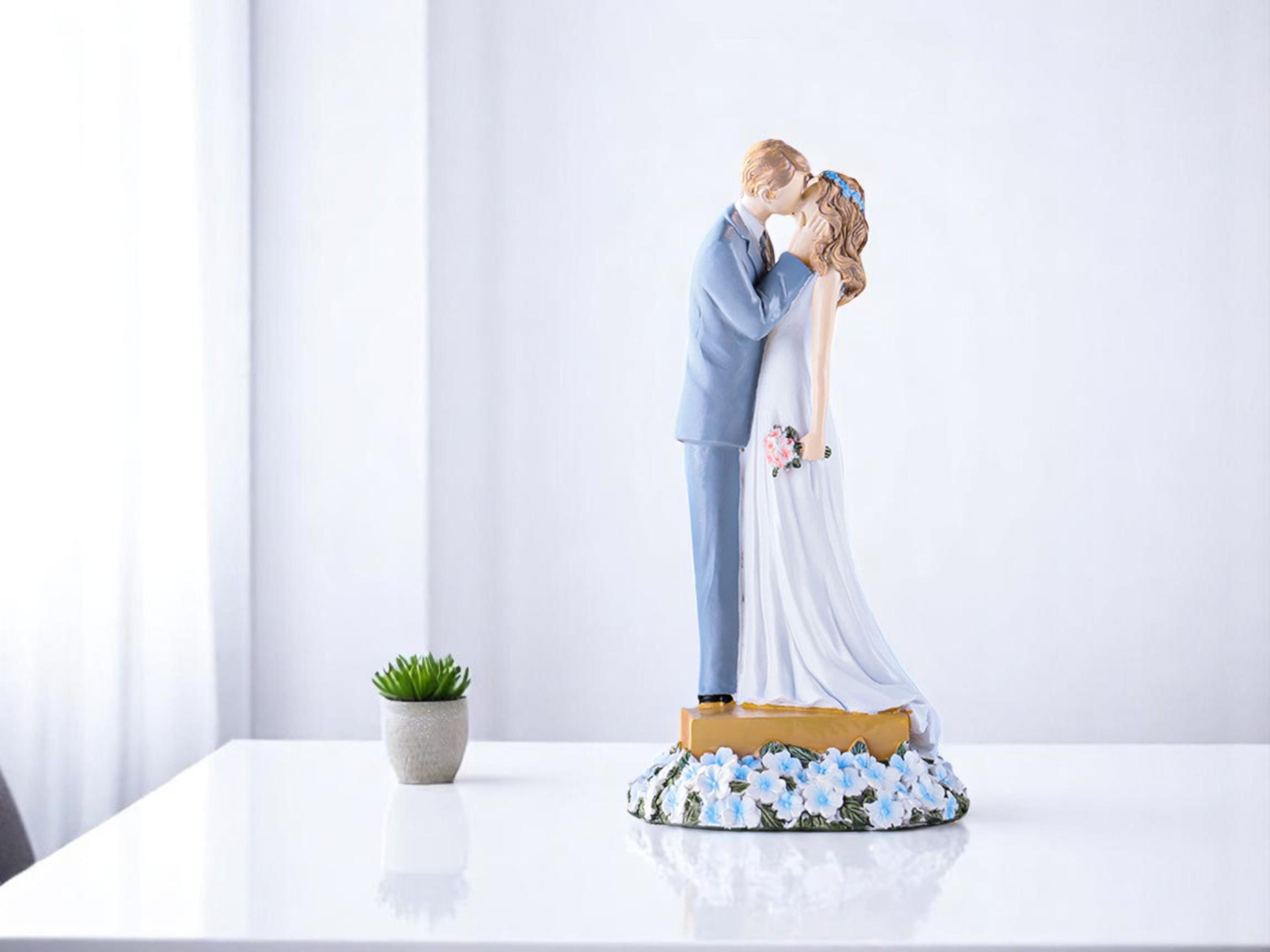 Couple Cake Topper, Romantic Wedding Figurine, Hand-Painted Resin Love Sculpture